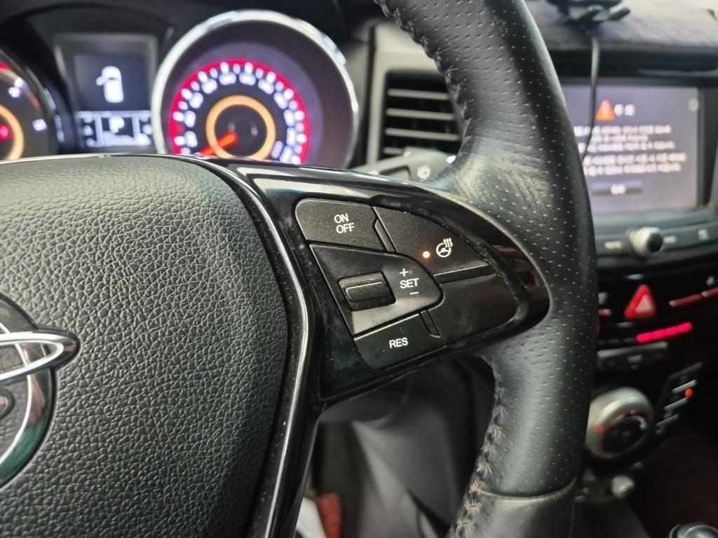 Ssangyong Tivoli - Vista 11