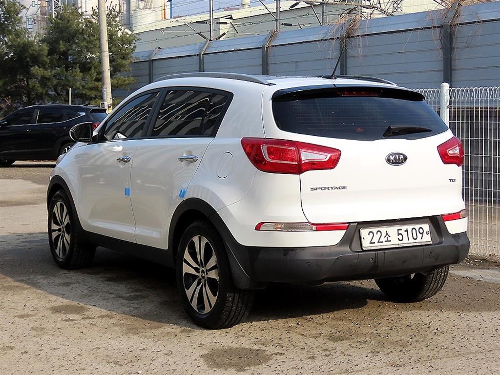 KIA Sportage - Vista 3