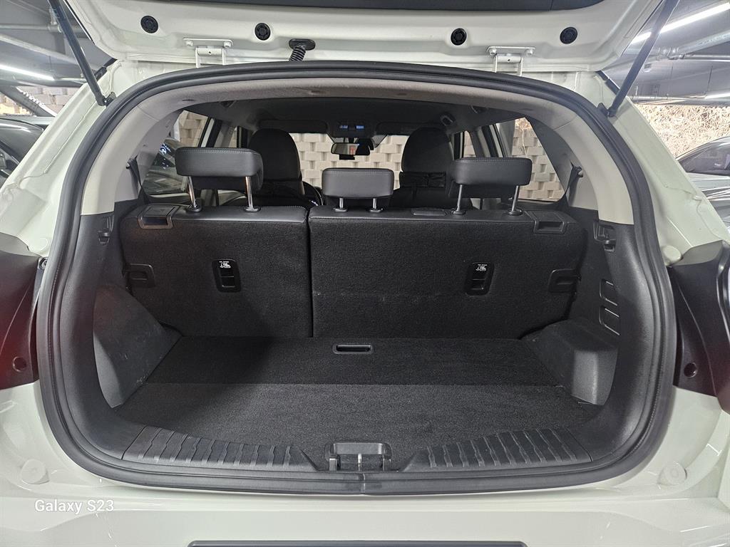 Ssangyong Tivoli - Vista 6