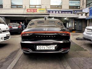 HYUNDAI Grandeur - Vista 6