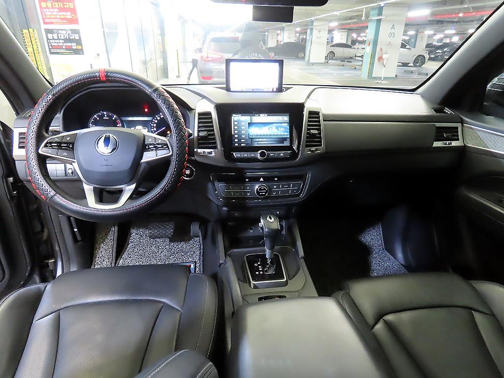 Ssangyong Rexton - Vista 10