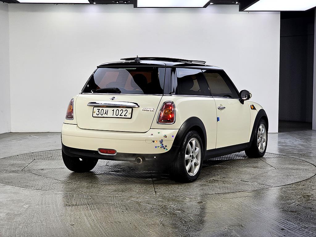 Mini Cooper - Vista 4