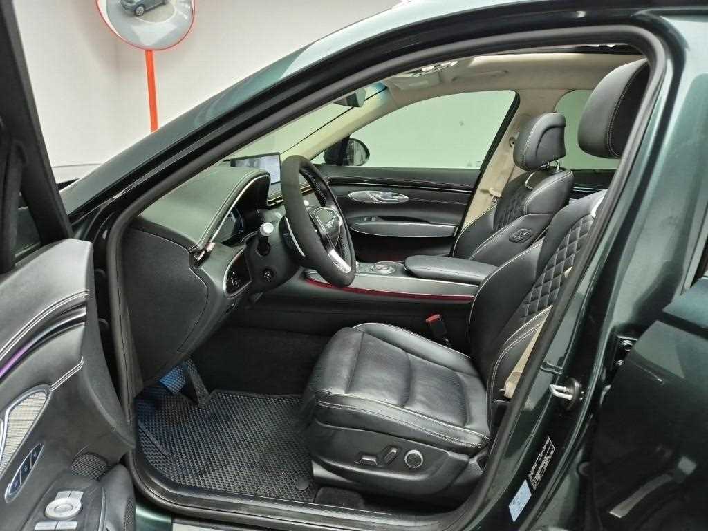 Genesis GV70 - Vista 11