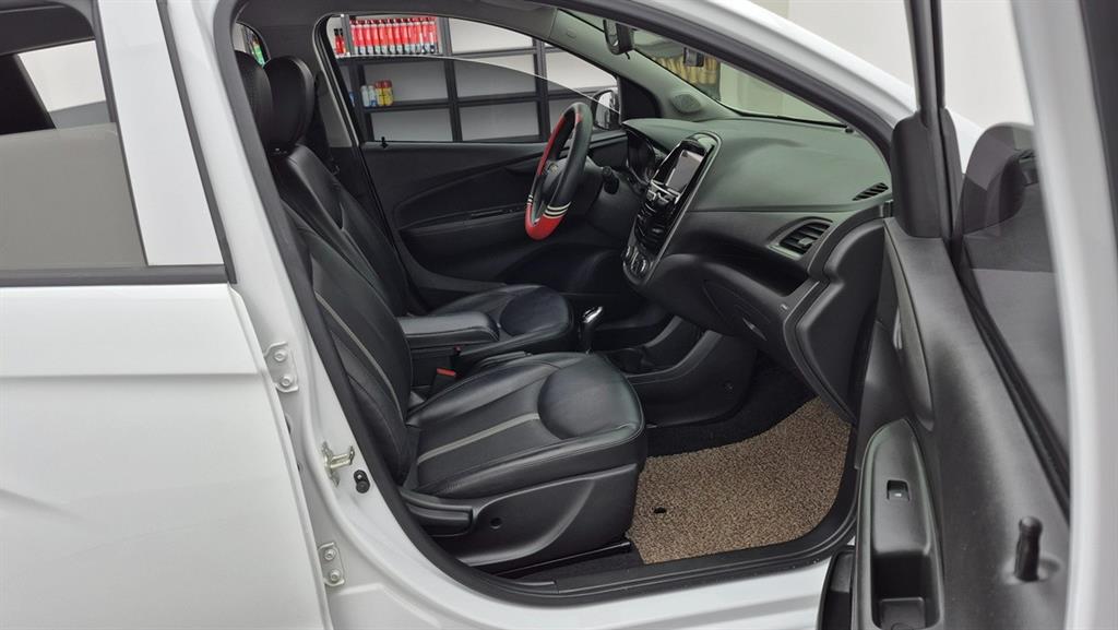 Chevrolet Spark - Vista 8