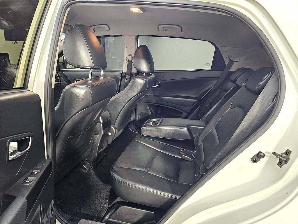 Ssangyong Korando - Vista 9