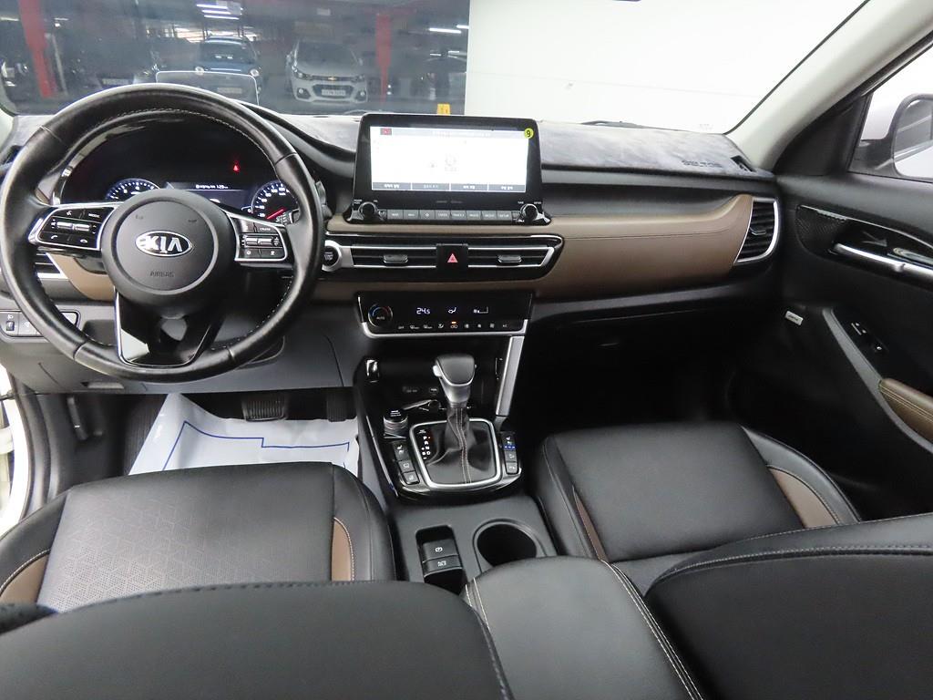 KIA Seltos - Vista 7