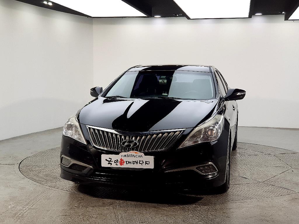 HYUNDAI Grandeur - Vista 2