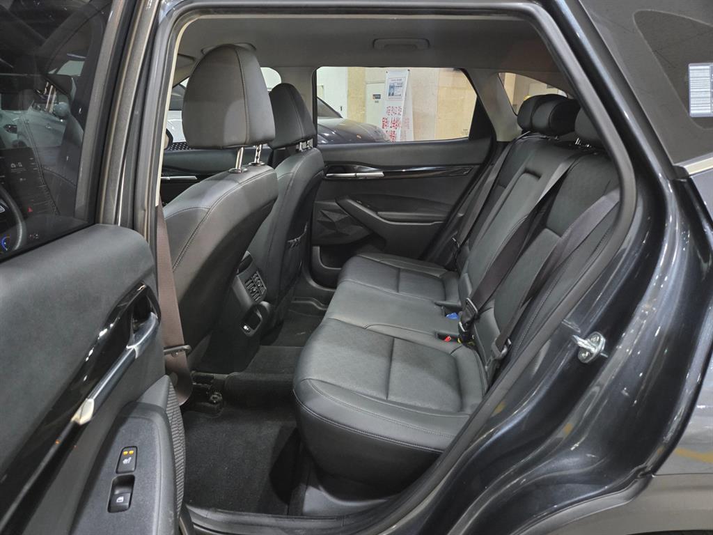 KIA Seltos - Vista 7