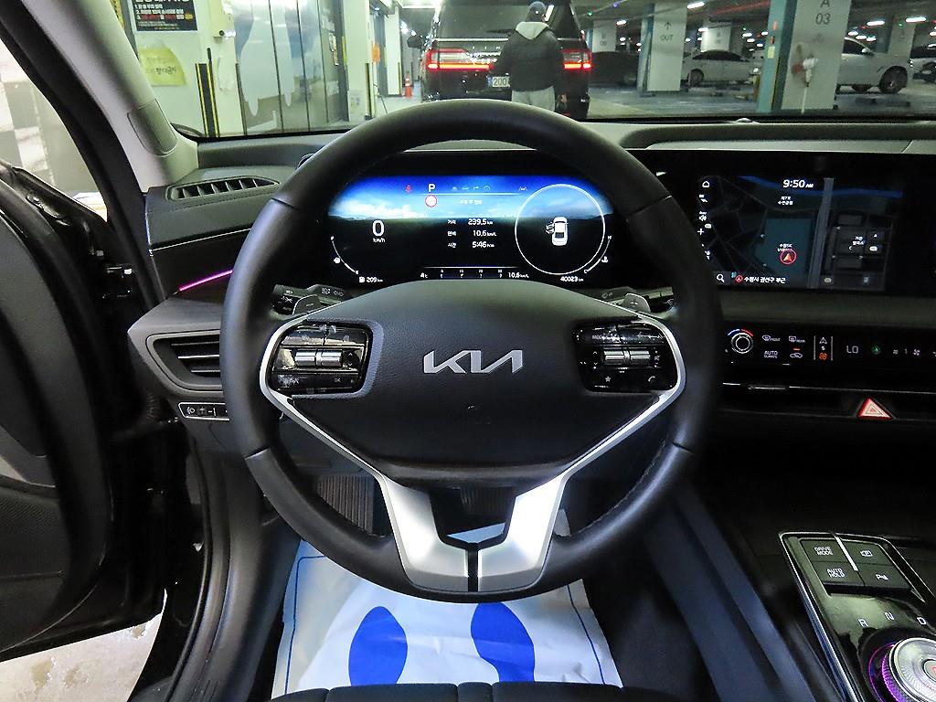 KIA K8 - Vista 8
