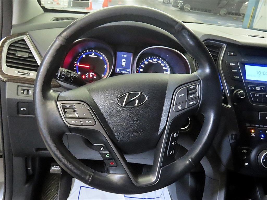 HYUNDAI Santa Fe - Vista 8