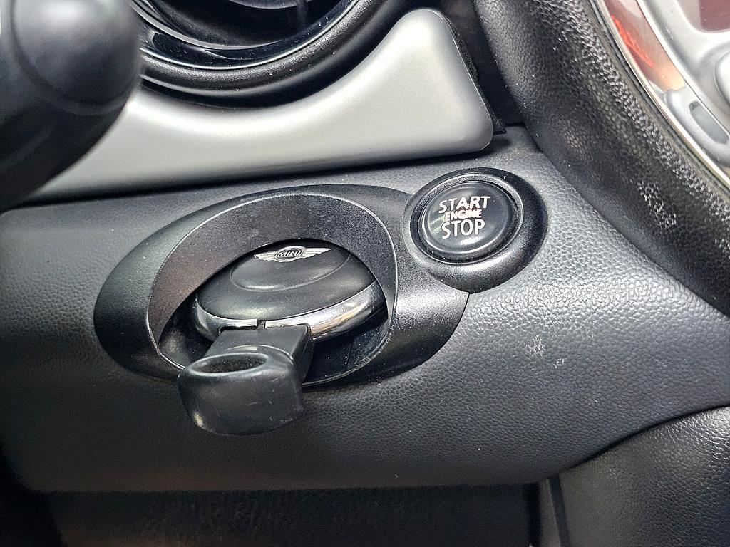 Mini Cooper 2009 the color of pearl - Importación desde Corea - HF Imports Iquique - Foto 13