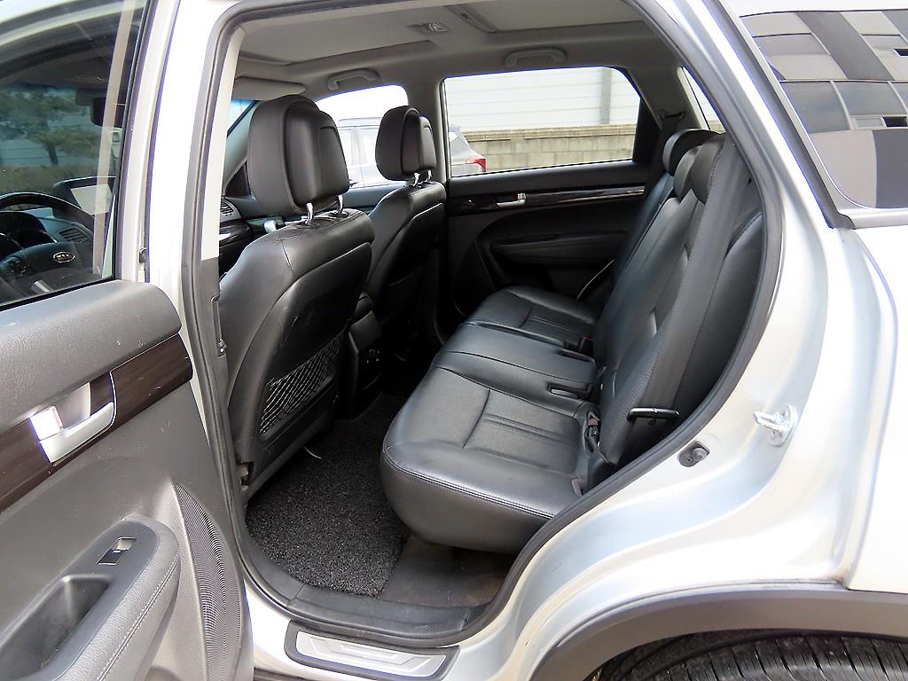 KIA Sorento - Vista 6