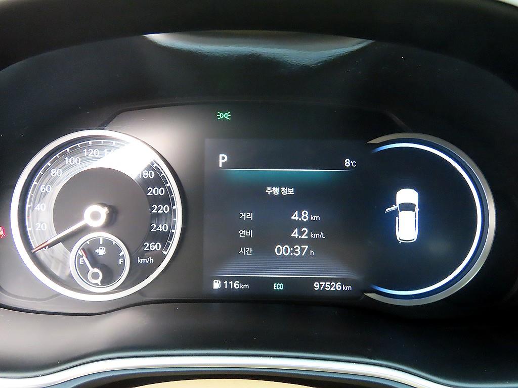 Genesis GV80 - Vista 9