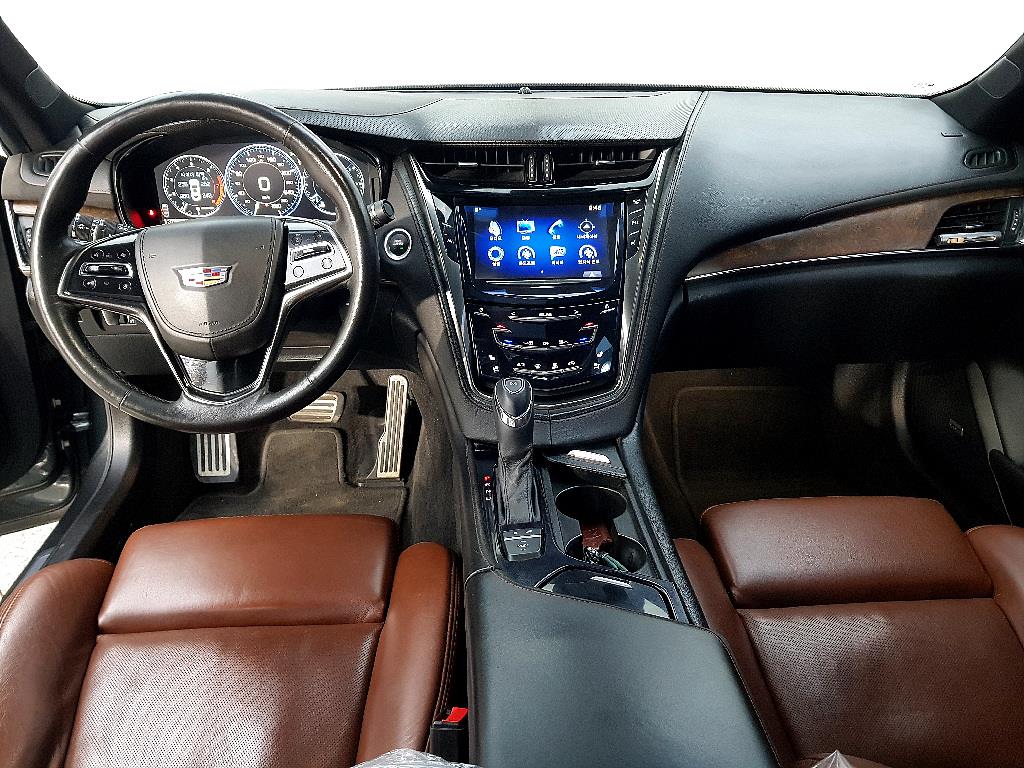 Cadillac CTS - Vista 5