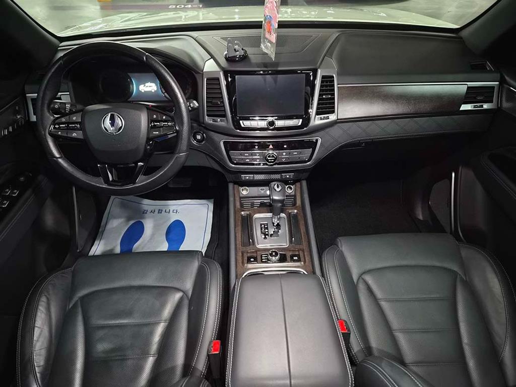 Ssangyong Rexton - Vista 10