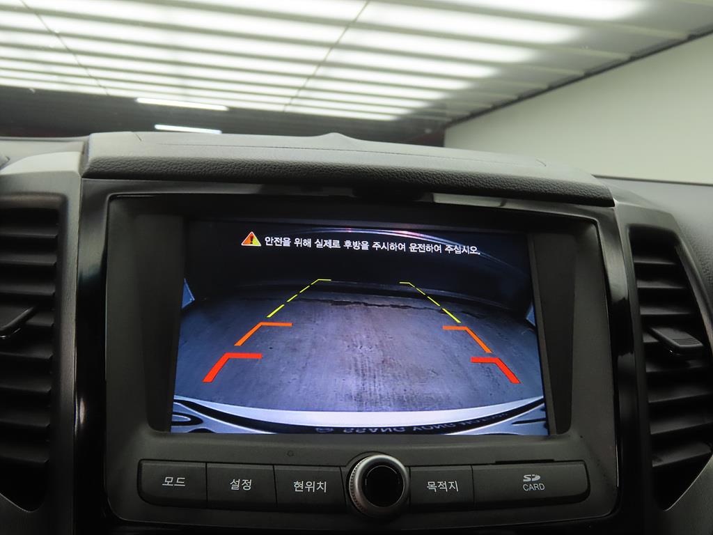 Ssangyong Tivoli 2019 Blanco - Importación desde Corea - HF Imports Iquique - Foto 14