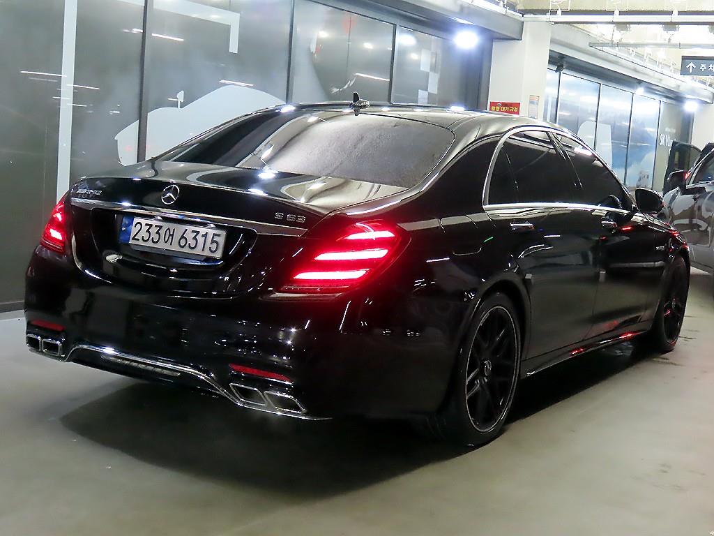 Mercedes Benz S Class - Vista 4
