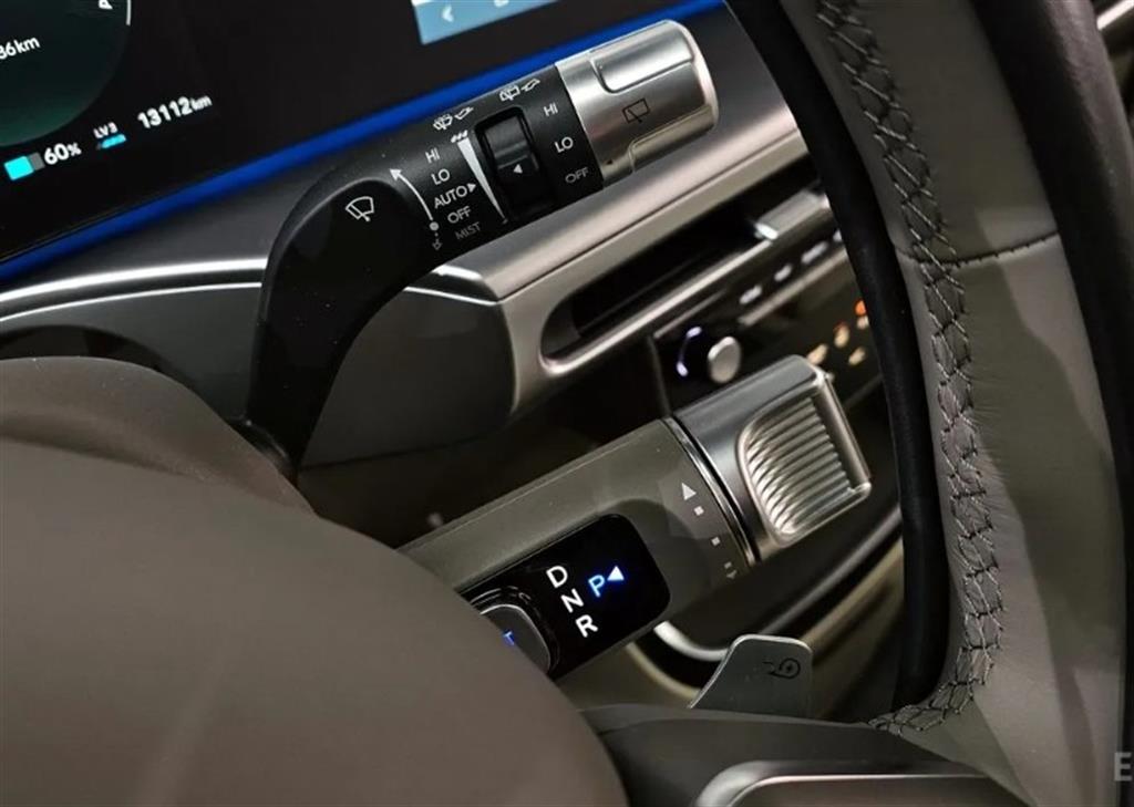 HYUNDAI IONIQ 9 - Vista 9