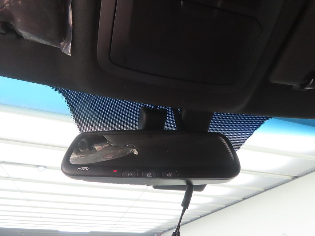 Ssangyong Tivoli - Vista 12