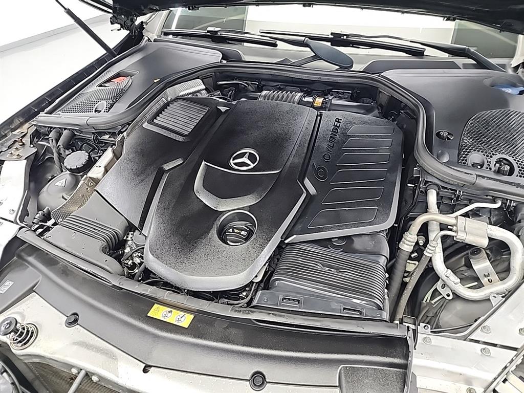 Mercedes Benz CLS Class 2019 Negro - Importación desde Corea - HF Imports Iquique - Foto 18