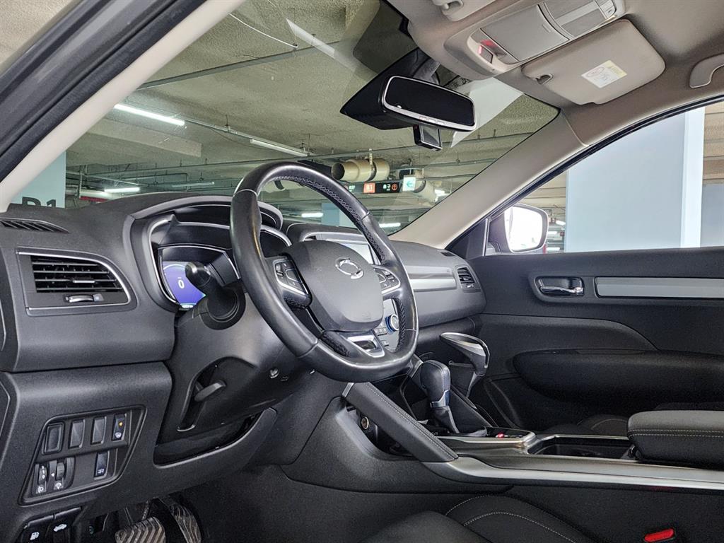 SAMSUNG QM6 - Vista 12