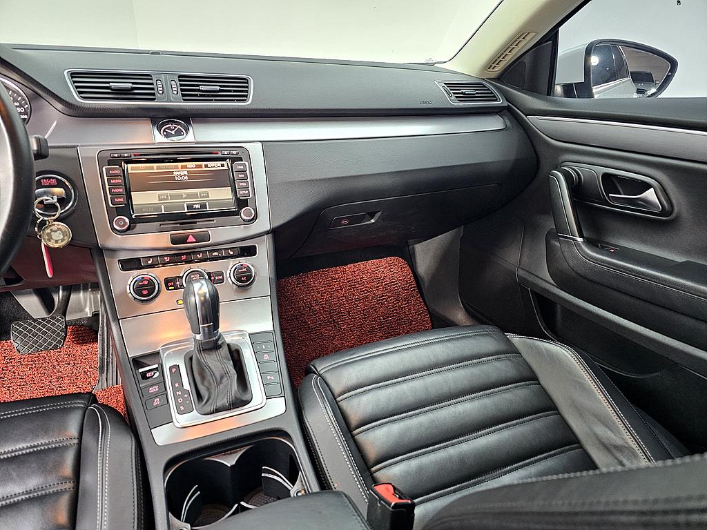Volkswagen CC - Vista 10