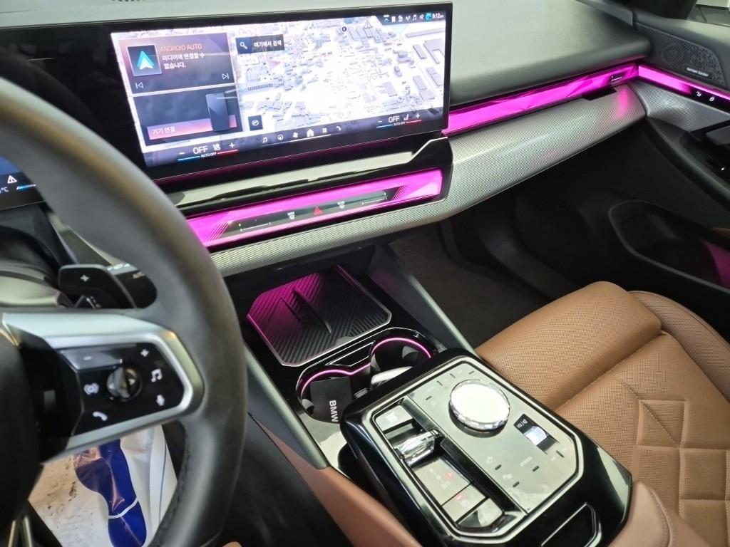 BMW 5 Series - Vista 10