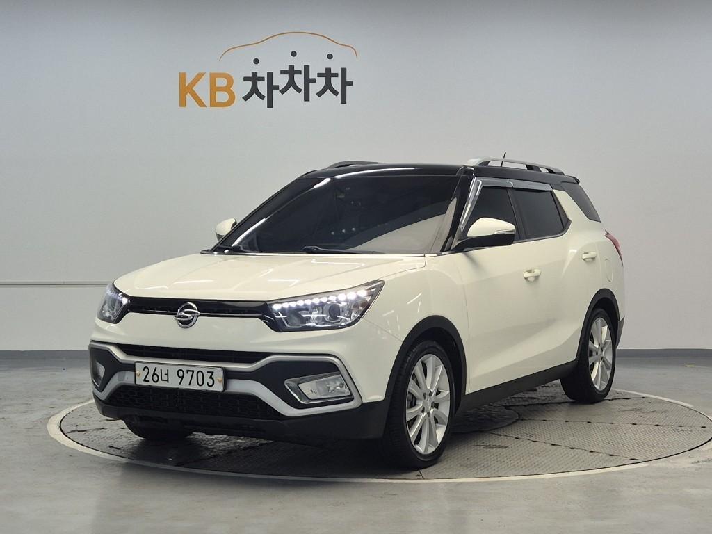 Ssangyong Tivoli 2017 Blanco - Importación desde Corea - HF Imports Iquique - Foto 1