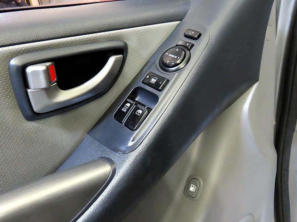 HYUNDAI Starex 2015 Gris - Importación desde Corea - HF Imports Iquique - Foto 13