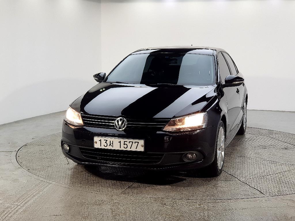 Volkswagen Jetta - Vista 2