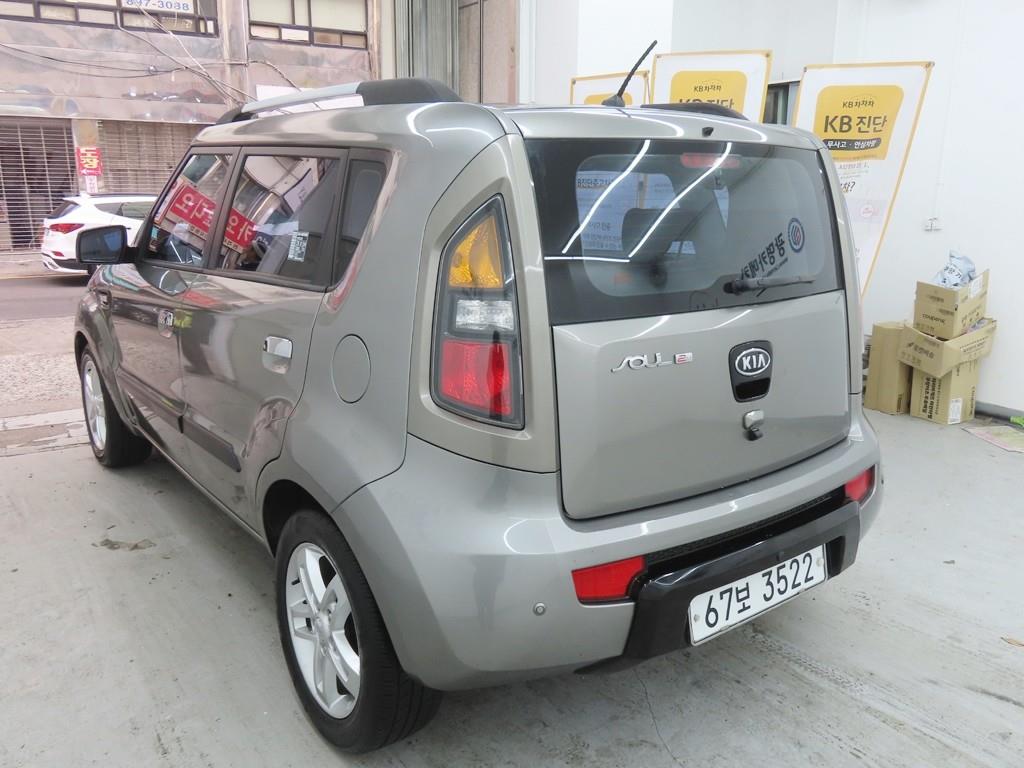 KIA Soul - Vista 4
