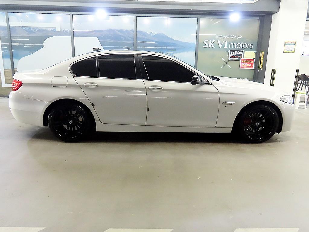 BMW 5 Series - Vista 3