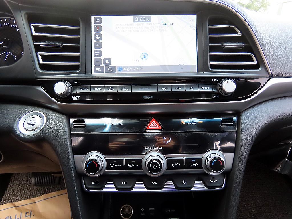 HYUNDAI Avante 2020 Blanco - Importación desde Corea - HF Imports Iquique - Foto 13