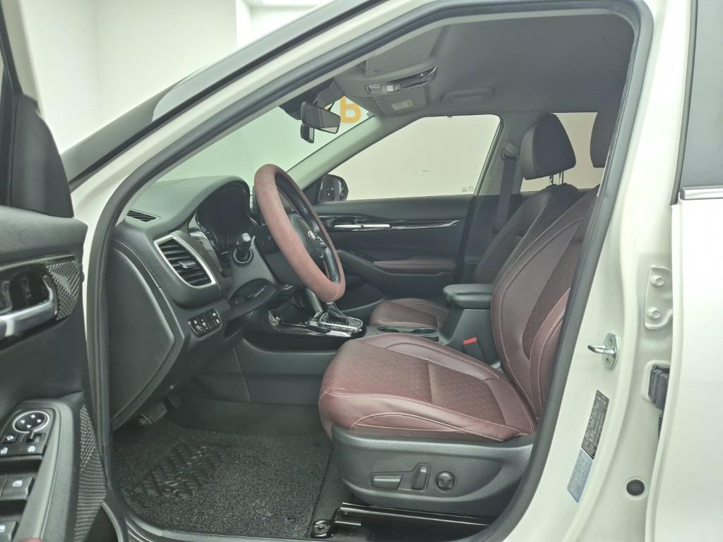 KIA Seltos - Vista 11