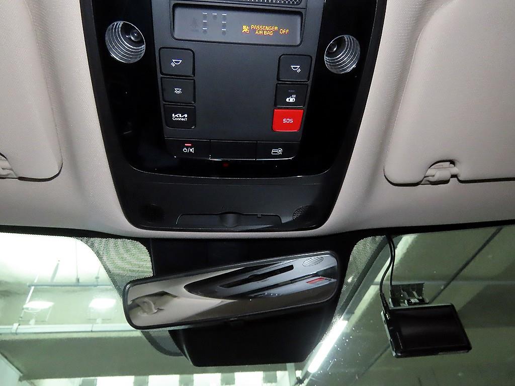 KIA Carnival 2023 the color of pearl - Importación desde Corea - HF Imports Iquique - Foto 17