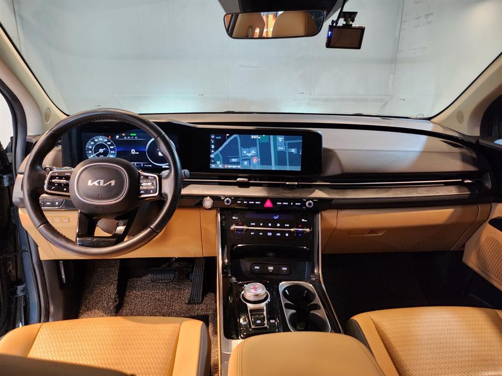 KIA Carnival - Vista 7