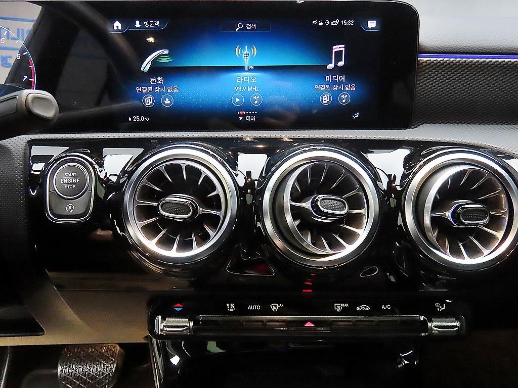 Mercedes Benz A Class 2021 Negro - Importación desde Corea - HF Imports Iquique - Foto 15