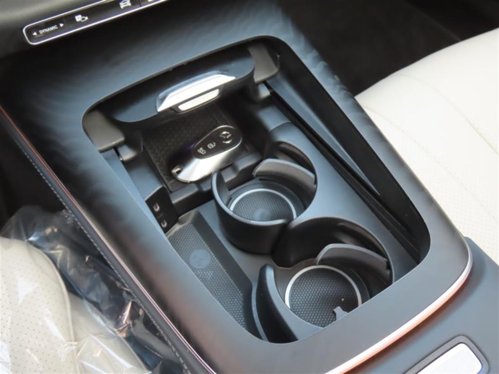 Mercedes Benz E class 2025 skyblue - Importación desde Corea - HF Imports Iquique - Foto 7