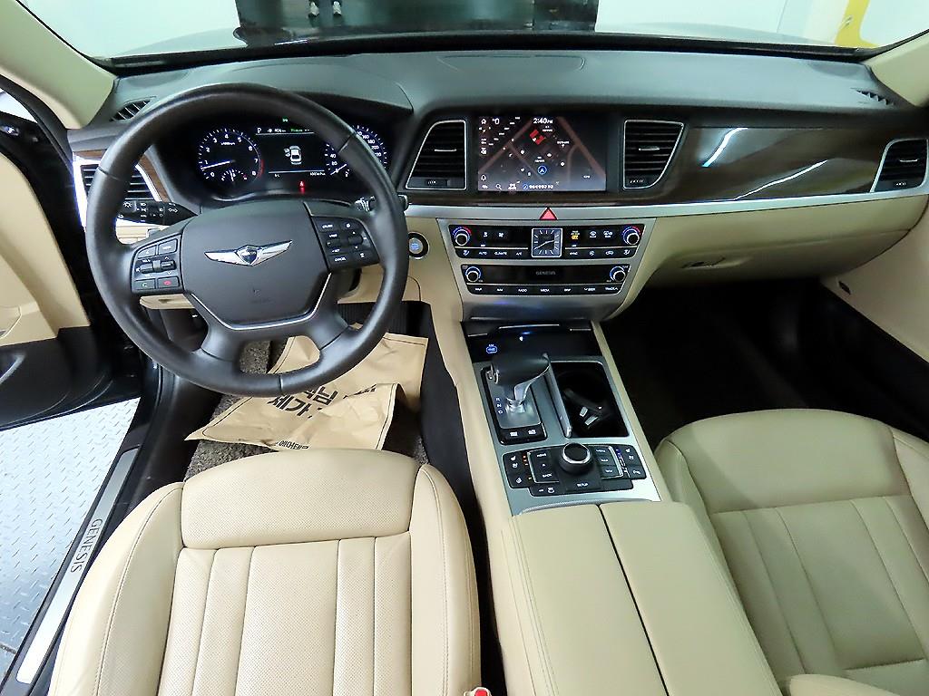 Genesis G80 - Vista 7