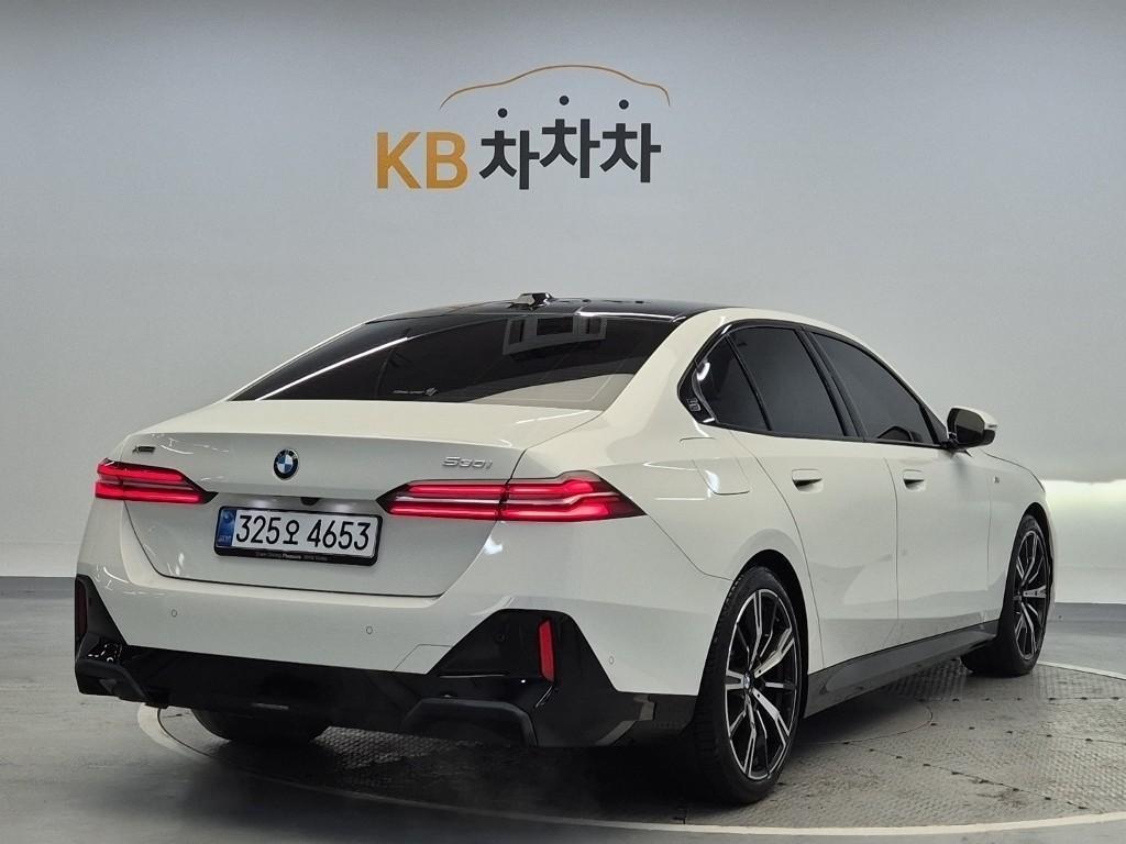 BMW 5 Series - Vista 3