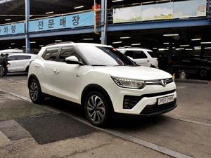 Ssangyong Tivoli - Vista 4