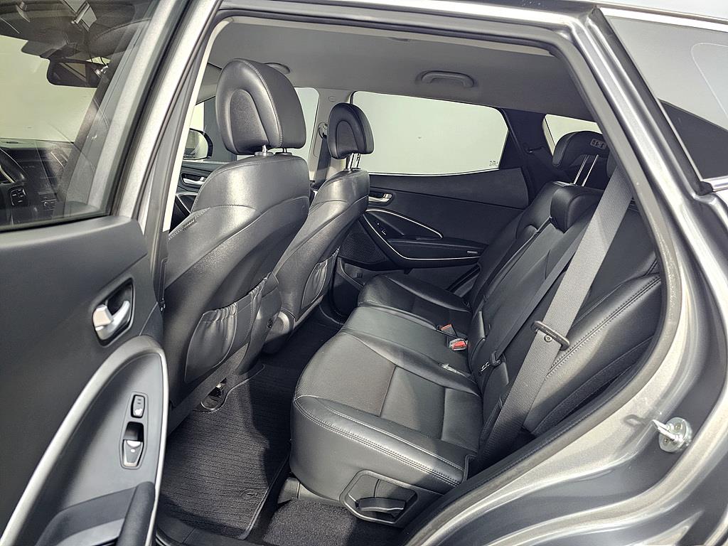 HYUNDAI Santa Fe - Vista 9