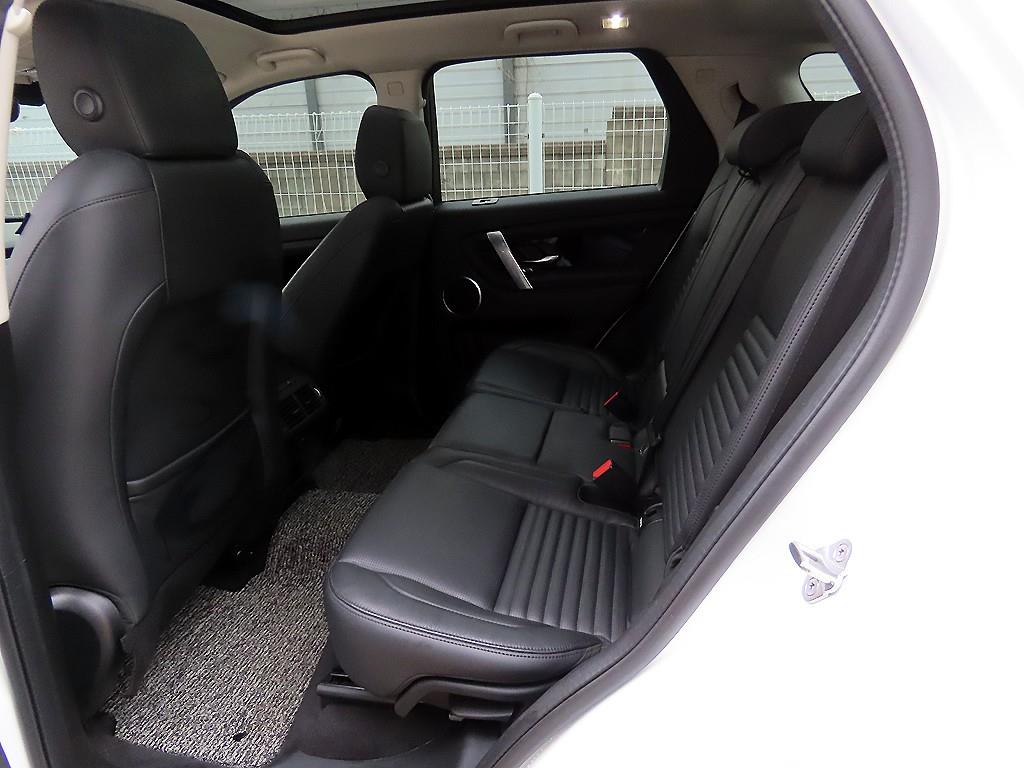 Land Rover Discovery Sports - Vista 6