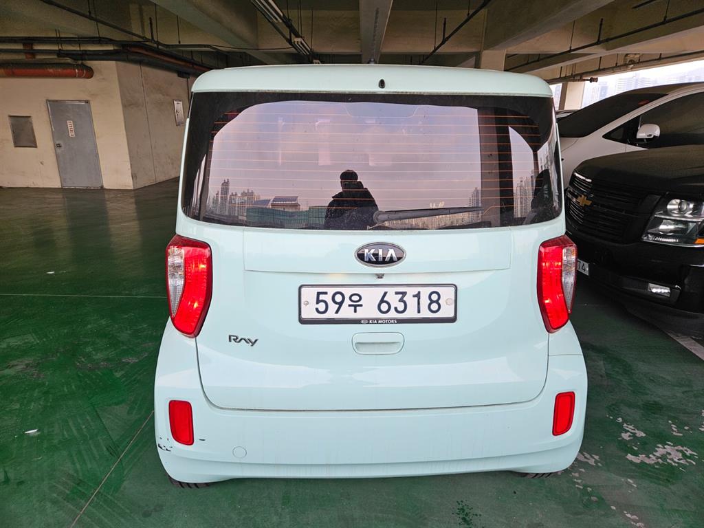 KIA Ray - Vista 4
