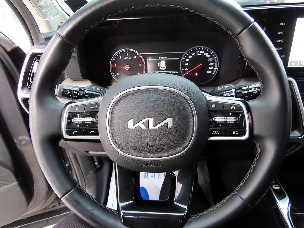 KIA Sorento - Vista 8