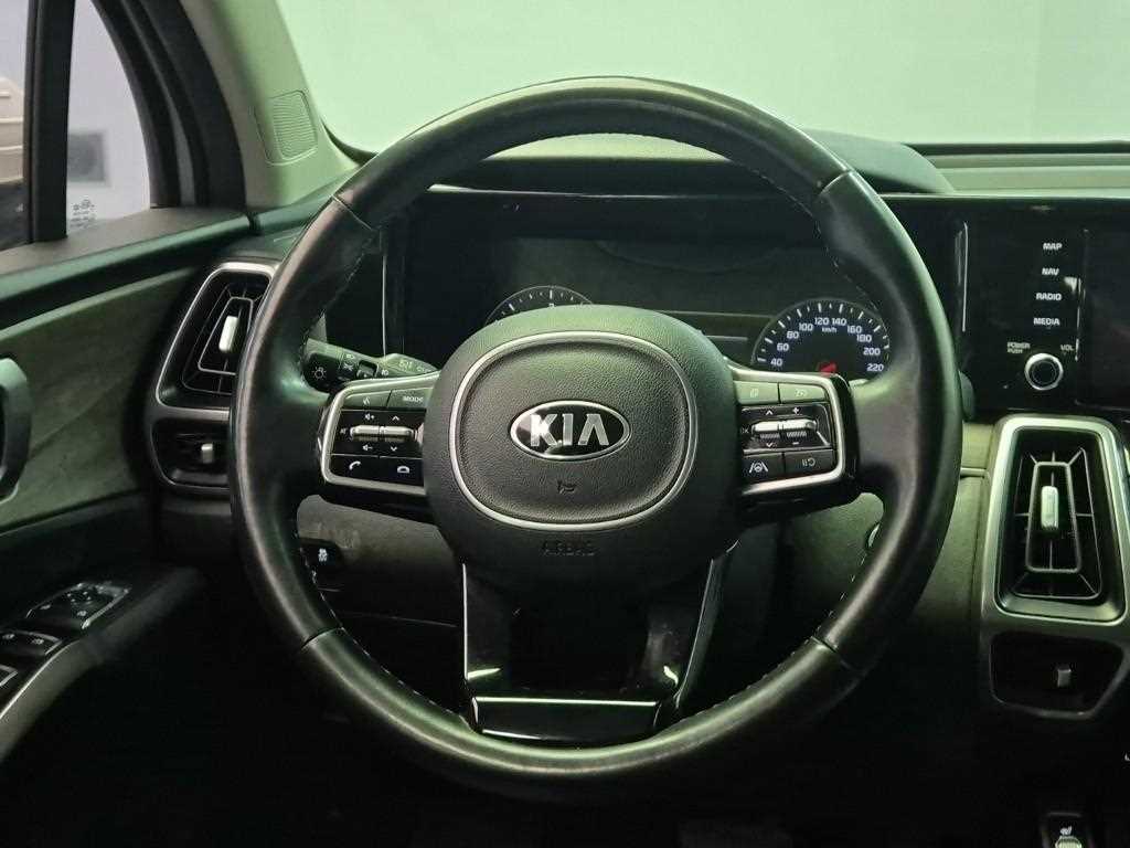 KIA Sorento - Vista 9