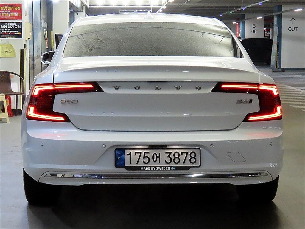 Volvo S90 - Vista 5