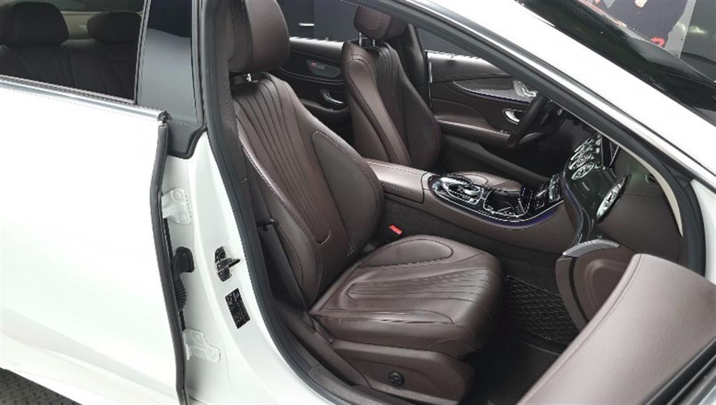 Mercedes Benz CLS Class - Vista 10