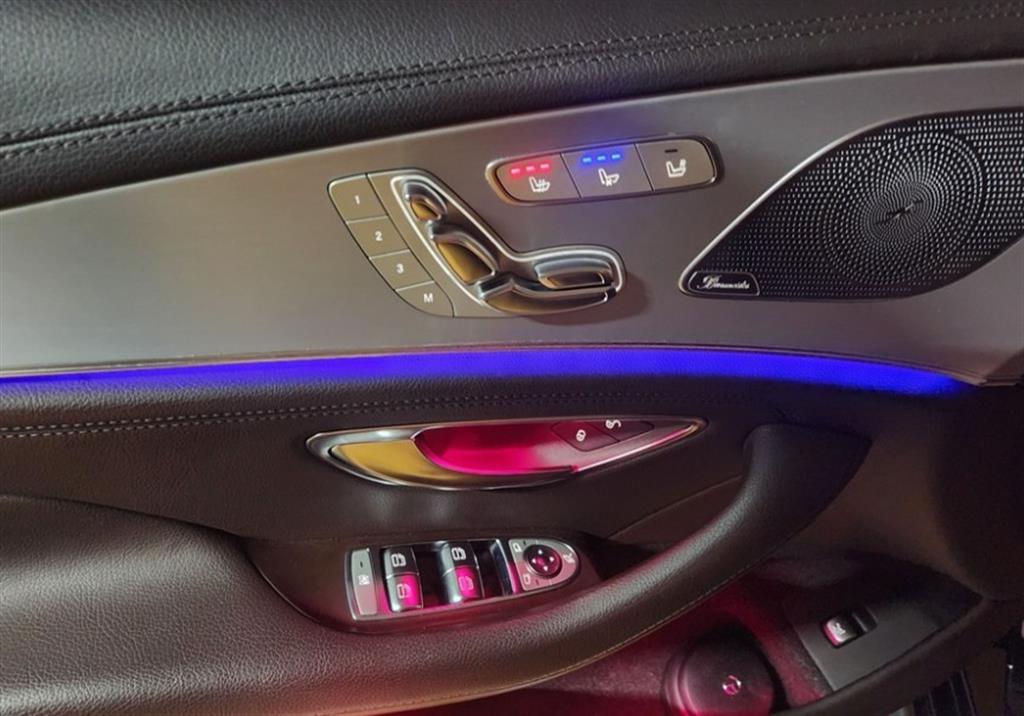 Mercedes Benz CLS Class - Vista 7