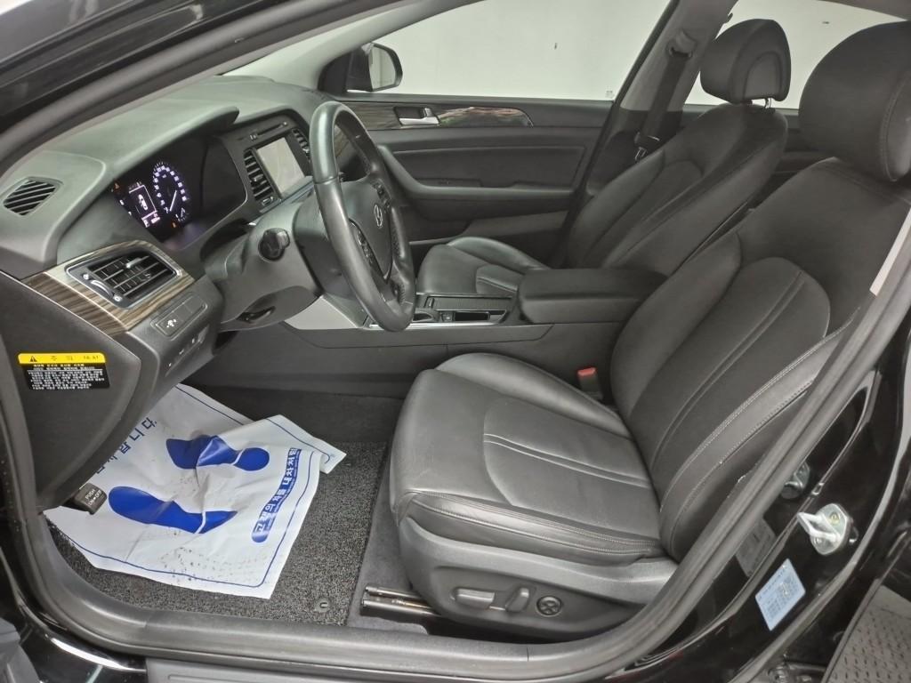 HYUNDAI Sonata - Vista 6